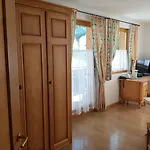 Apart-garni Motnaida Hotel apartamentowy