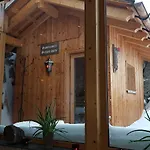 Apart-garni Motnaida Hotel apartamentowy 3*