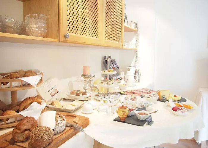 Apart-garni Motnaida 3*